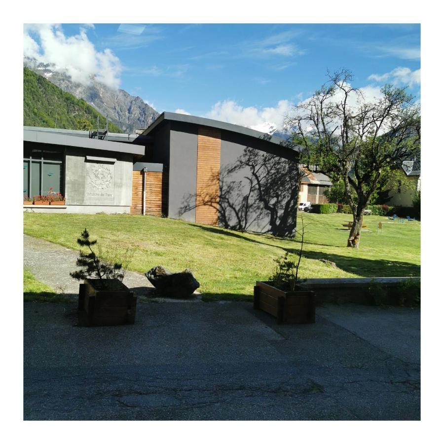 Apartamento L'émeraude Le Bourg-dʼOisans Exterior foto